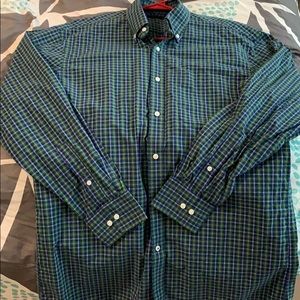 Tommy Hilfiger Button-down.